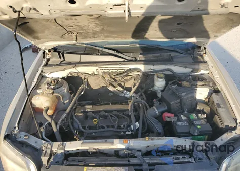 2011 Mercury Mariner Premier z USA, uszkodzony, nr VIN 4M2CN8H74BKJ02532